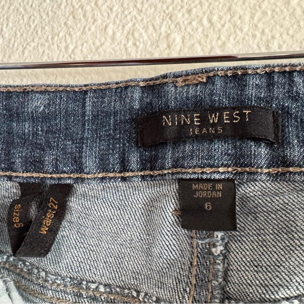 Nine West Y2K Jeans Denim Bootcut Medium Wash Mid Rise Zip Closure Size 6 / 27 - Picture 5 of 16